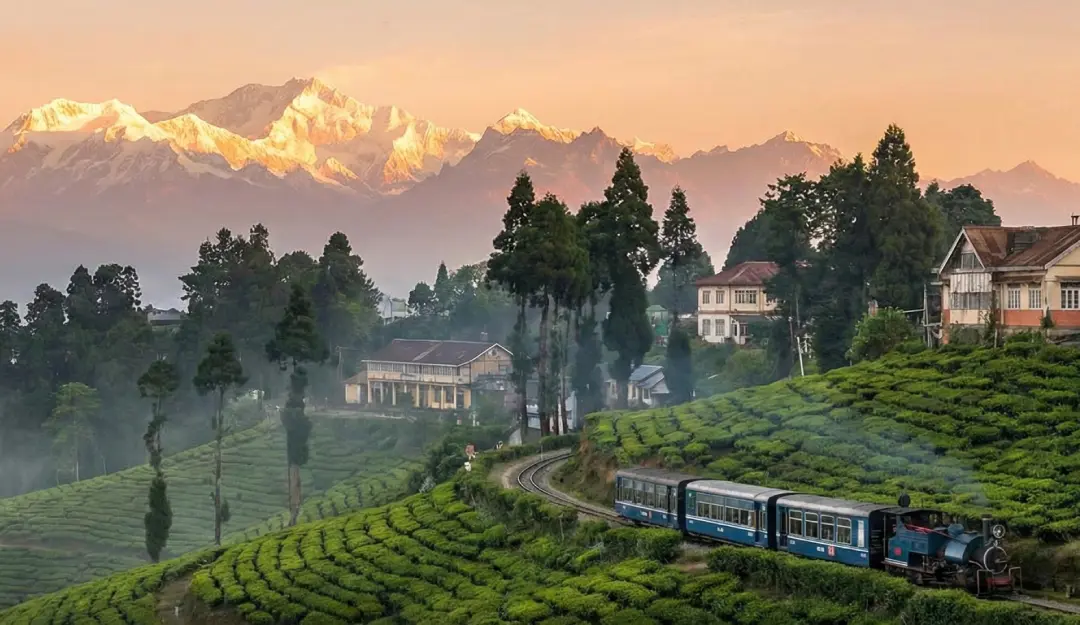Darjeeling Tourist Places – Best Places to Visit in Darjeeling & Complete Travel Guide